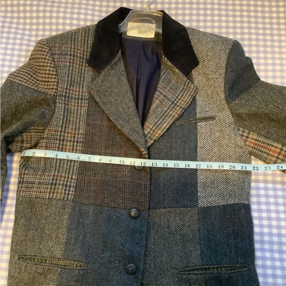 VTG Women's Iconic Patchwork Wool Blazer - image 4